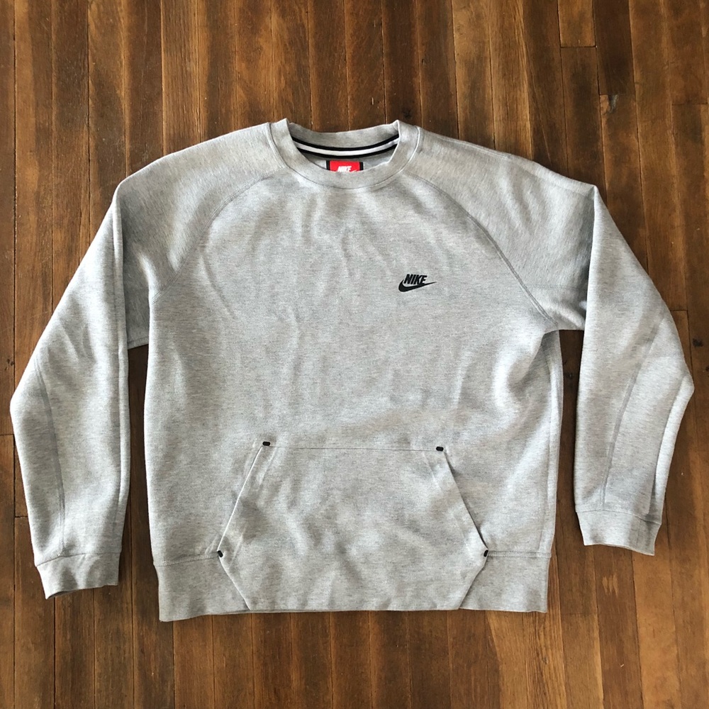 NIKE MENS TECH FLEECE SWEATSHIRT